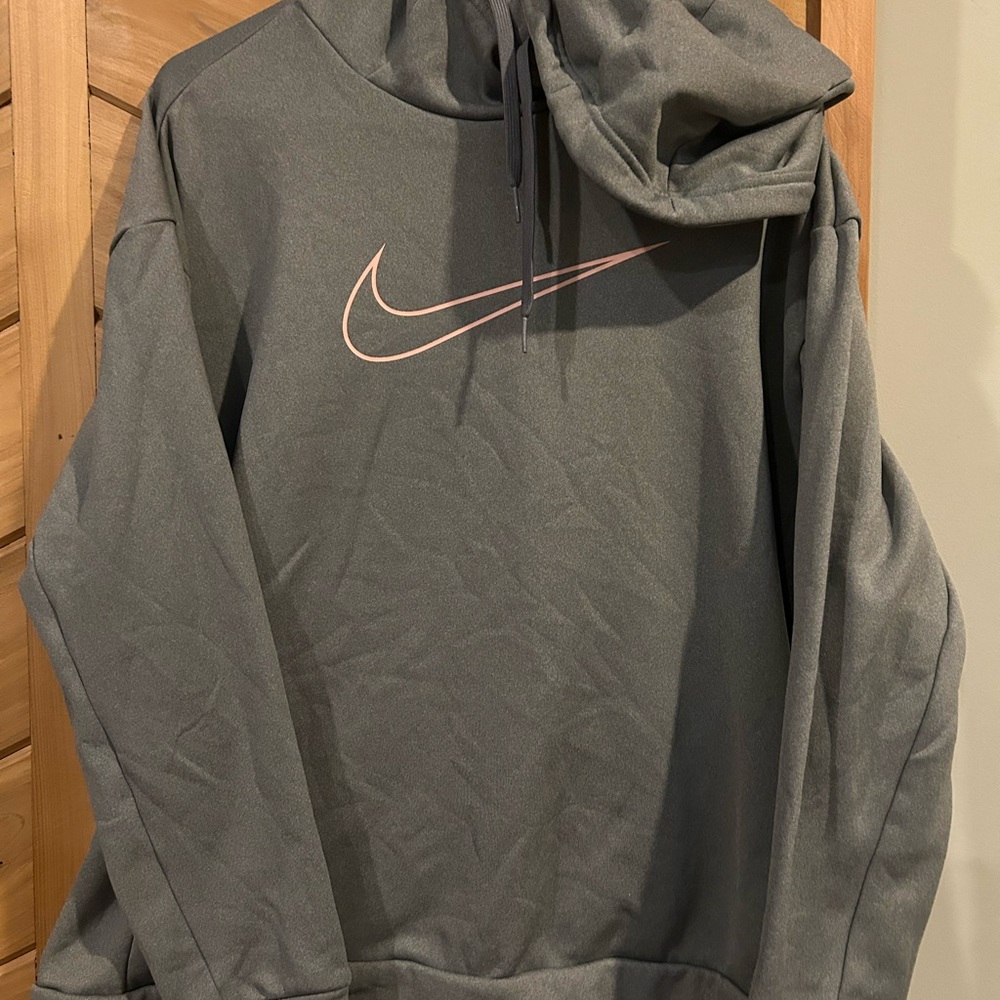 Women’s Nike hoodie. New without tags.